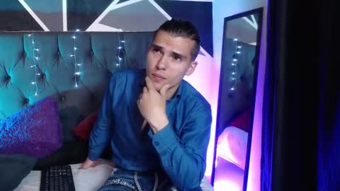 Snapshot of _tattoo_couple chatting on January 2025 09:51:02 PM online show from January 2025 09:51:02 PM
