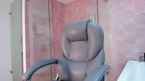 _taylorblack online show from January 2026 11:37:01 AM