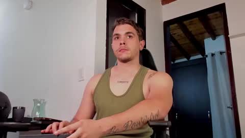 Snapshot of _thewalkers chatting on February 2025 09:46:01 PM _thewalkers online show from February 2025 09:46:01 PM