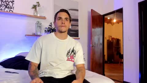 Snapshot of _thewalkers chatting on March 2025 04:38:02 AM _thewalkers online show from March 2025 04:38:02 AM