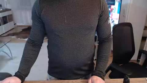 _trythis_ online show from December 2025 07:07:02 PM