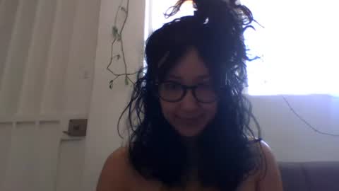 Snapshot of _tutti_frutti_ chatting on January 2025 08:34:02 PM _tutti_frutti_ online show from January 2025 08:34:02 PM