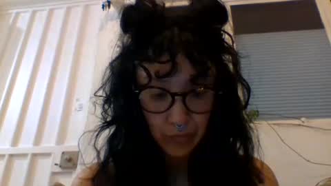 Snapshot of _tutti_frutti_ chatting on February 2025 05:48:02 AM _tutti_frutti_ online show from February 2025 05:48:02 AM