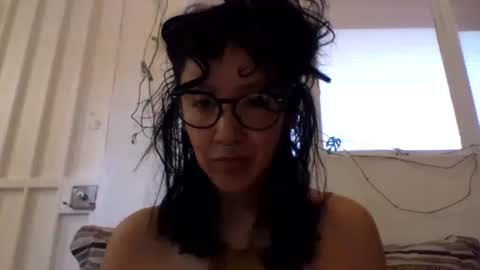 Snapshot of _tutti_frutti_ chatting on March 2025 10:20:02 PM _tutti_frutti_ online show from March 2025 10:20:02 PM