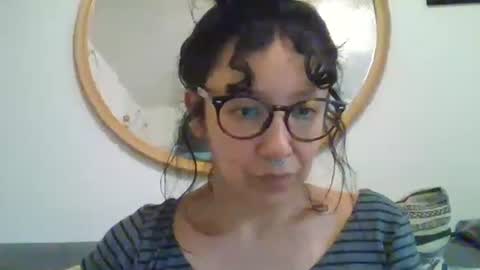 Snapshot of _tutti_frutti_ chatting on September 2025 05:07:01 AM _tutti_frutti_ online show from September 2025 05:07:01 AM