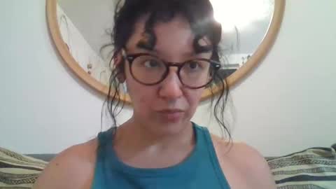 Snapshot of _tutti_frutti_ chatting on September 2025 04:35:02 AM _tutti_frutti_ online show from September 2025 04:35:02 AM