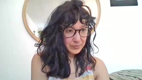 Snapshot of _tutti_frutti_ chatting on December 2025 09:53:01 PM _tutti_frutti_ online show from December 2025 09:53:01 PM