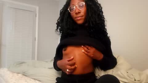 Snapshot of _twiddleree_ chatting on November 2025 02:34:02 AM twiddleree online show from November 2025 02:34:02 AM