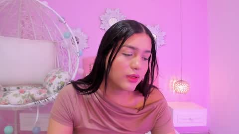 _valerycooper online show from April 2026 01:53:01 PM