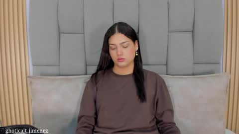 _valerycooper online show from May 2026 11:25:01 AM