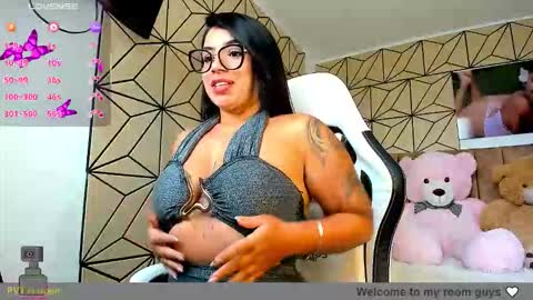 Snapshot of _vane_lopez chatting on November 2025 07:35:01 PM vane online show from November 2025 07:35:01 PM