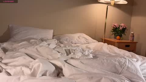 Velvet online show from April 2026 12:31:01 PM