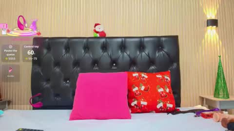 Veronica  online show from December 2025 05:13:01 AM