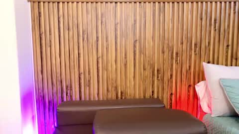 Veronica online show from September 2025 11:48:01 AM