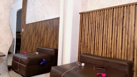 Veronica online show from December 2025 01:17:04 PM