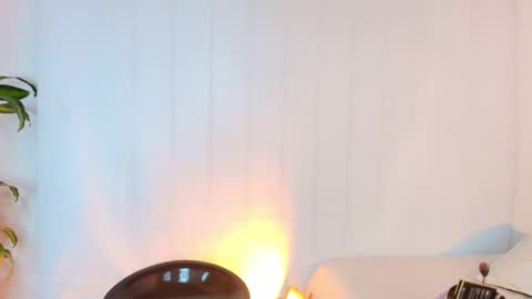 Victoria Fox online show from February 2026 11:30:02 PM