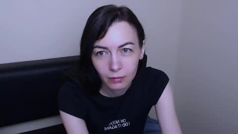 Snapshot of _violax_ chatting on June 2026 07:24:01 AM Vio online show from June 2026 07:24:01 AM
