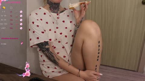 Alis online show from February 2025 12:43:01 PM