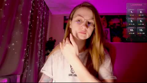 Enni online show from March 2025 07:19:01 AM