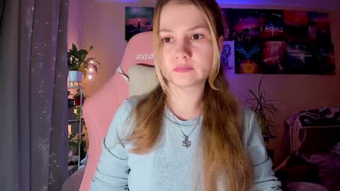 Enni online show from September 2025 06:28:02 AM