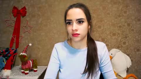 Snapshot of _your_fantasy_girl chatting on December 2024 05:12:02 AM Alisa online show from December 2024 05:12:02 AM