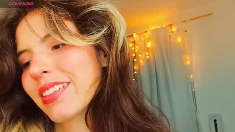 _yourcherrybomb online show from February 2025 03:35:01 AM