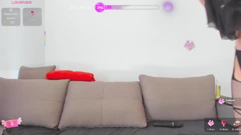 Candice and Mark online show from October 2025 10:45:01 AM