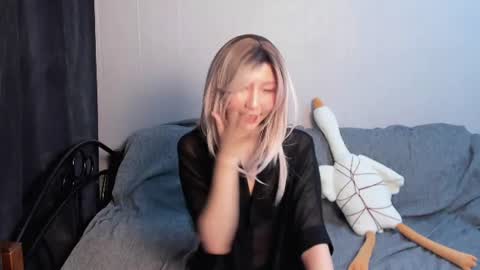 Mia online show from July 2026 09:07:02 PM