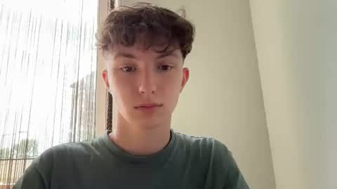 Snapshot of _zenvor_ chatting on July 2026 07:35:01 AM Kirill online show from July 2026 07:35:01 AM
