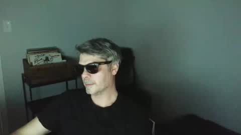 Snapshot of _zeus____ chatting on December 2025 12:59:02 AM Zeus online show from December 2025 12:59:02 AM