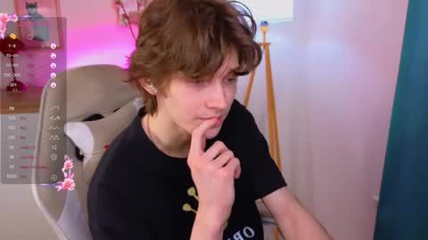 Snapshot of a11ice chatting on February 2026 01:20:01 PM Denis online show from February 2026 01:20:01 PM