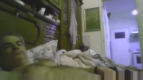 Snapshot of a203530 chatting on November 2025 10:22:02 PM a203530 online show from November 2025 10:22:02 PM