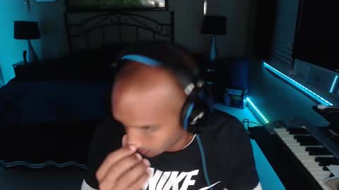 a4orce online show from October 2025 01:28:01 AM