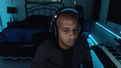 a4orce online show from October 2025 01:49:01 AM