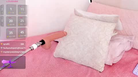 Alexandra  online show from February 2025 12:22:02 PM