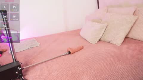 Alexandra  online show from November 2025 09:42:02 AM