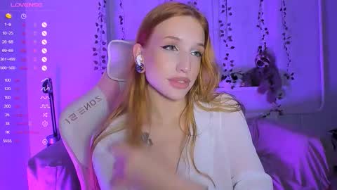 Anice online show from November 2025 12:09:02 AM