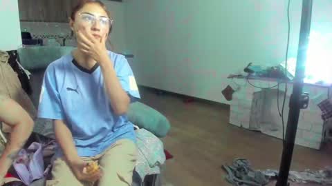 Snapshot of a_sexy_couple__ chatting on January 2025 04:34:01 AM A Sexy Couple online show from January 2025 04:34:01 AM