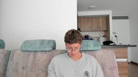 Snapshot of a_sexy_couple__ chatting on February 2025 06:19:01 PM A Sexy Couple online show from February 2025 06:19:01 PM