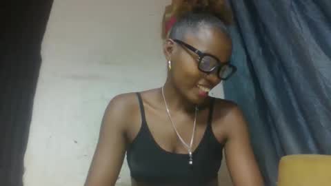 aadienne online show from April 2026 08:54:01 AM