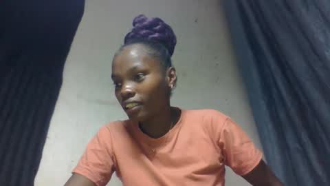 aadienne online show from May 2026 09:25:01 AM