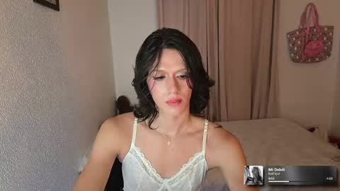 Aaeryn online show from April 2026 01:08:01 AM