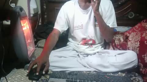 Snapshot of aakhan804 chatting on February 2025 07:05:01 PM aakhan804 online show from February 2025 07:05:01 PM