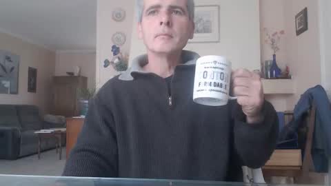 Snapshot of aalex1717 chatting on November 2025 09:32:02 AM Aalex1717 online show from November 2025 09:32:02 AM