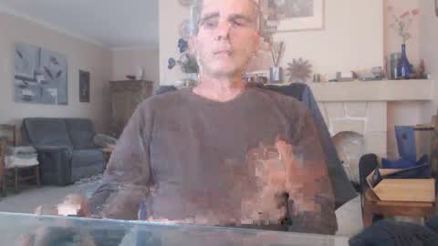 Snapshot of aalex1717 chatting on November 2025 08:28:01 AM Aalex1717 online show from November 2025 08:28:01 AM