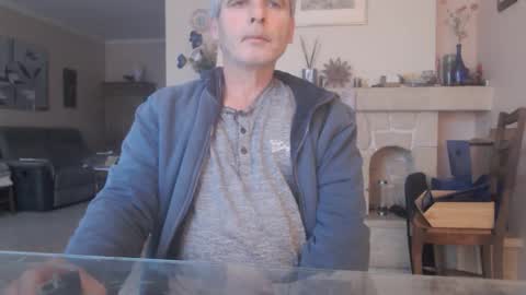 Snapshot of aalex1717 chatting on November 2025 08:18:01 AM Aalex1717 online show from November 2025 08:18:01 AM