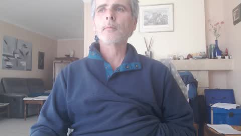 Aalex1717 online show from April 2026 12:28:01 PM