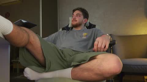 Alex online show from October 2025 08:49:01 AM