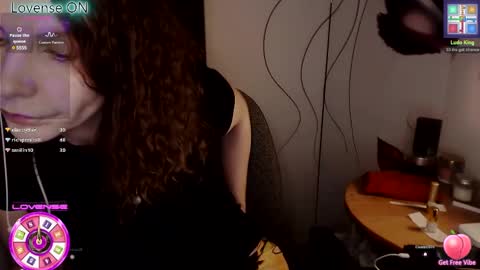 Snapshot of aamazingjoi chatting on February 2025 11:11:02 PM Katie online show from February 2025 11:11:02 PM