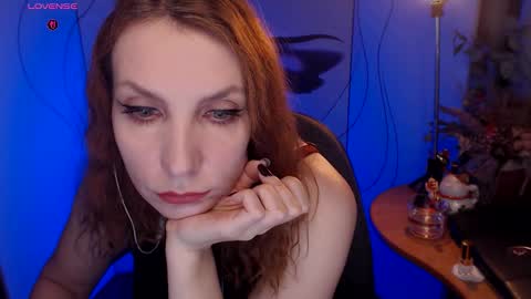 Snapshot of aamazingjoi chatting on November 2025 05:52:01 AM Katie online show from November 2025 05:52:01 AM